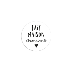 Sticker rond fait maison avec amour