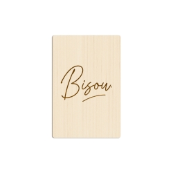 Carte postale en bois Bisou, cadeau St Valentin