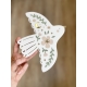 Colombe en fleurs en plexiglas rose nude, décoration chambre enfant