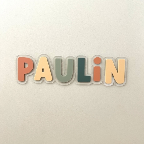 Pr&eacute;nom mural en plexiglas color&eacute;, d&eacute;coration chambre enfant