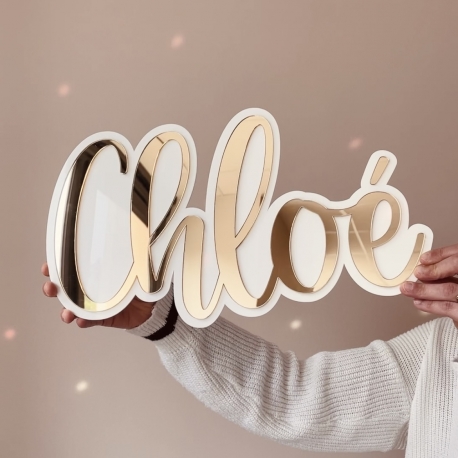 Pr&eacute;nom chambre enfant en plexiglas bi-mati&egrave;re blanc et miroir champagne