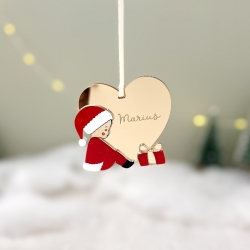 Boule de Noël L'enfant au coeur 2