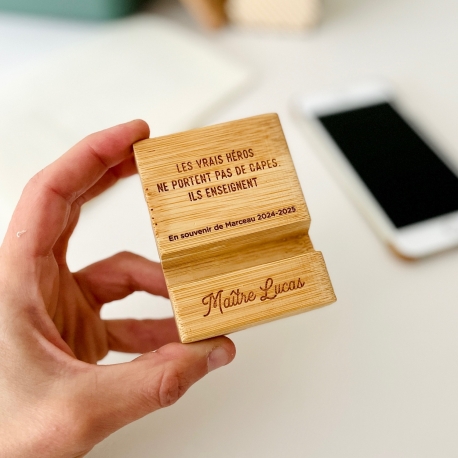 Support de t&eacute;l&eacute;phone tablette personnalis&eacute;, cadeau utile et original maitre