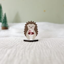 Village de Noël miniature en bois, Simon le hérisson